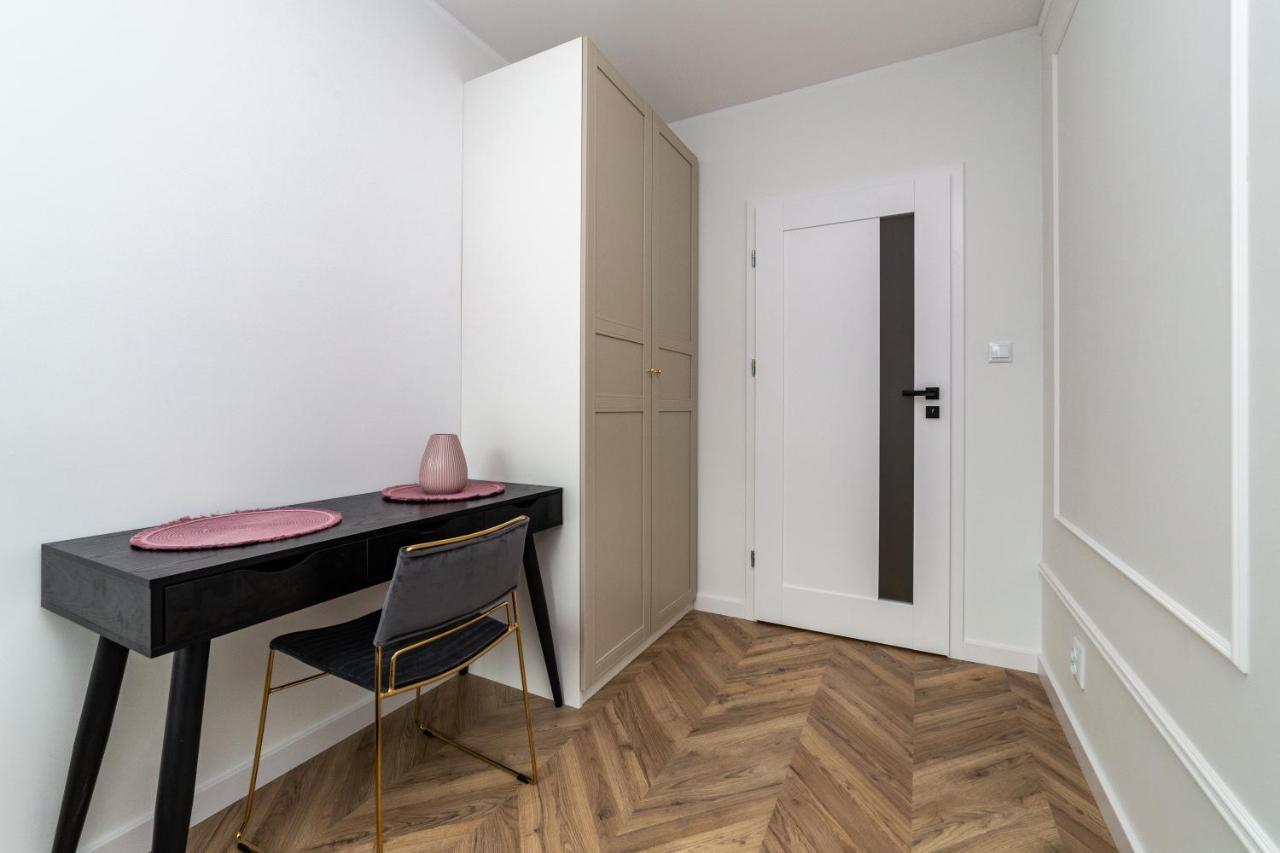 Pobookowane Barbary Delux Old Town Apartment Gdansk Exterior photo